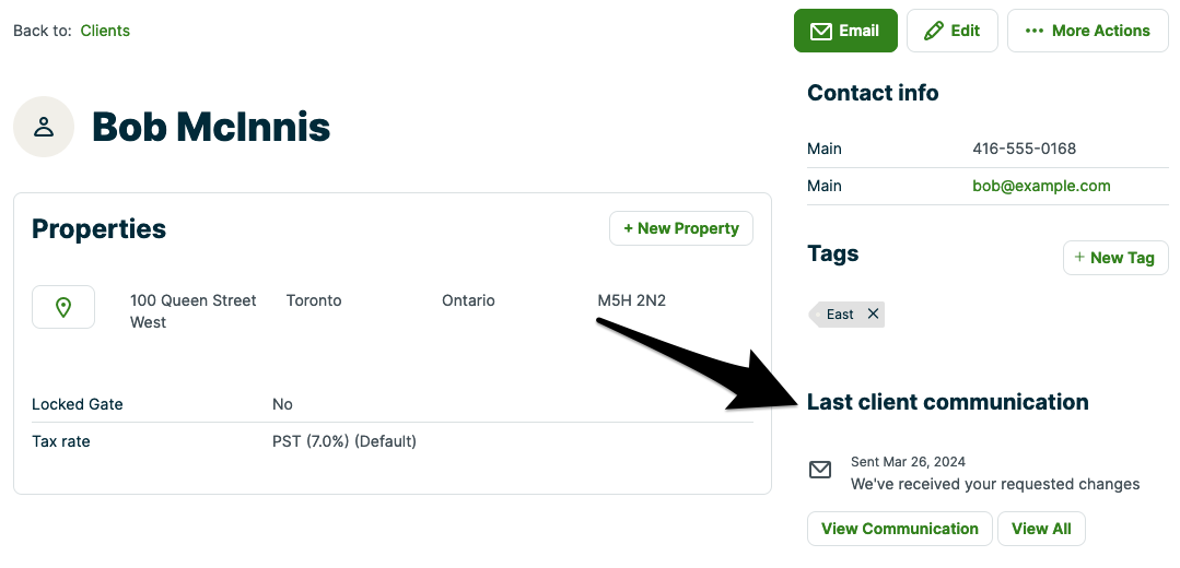 client profile with an arrow pointing towards the last client commmunication
